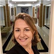 Profesor, revisor y traductor de portugués